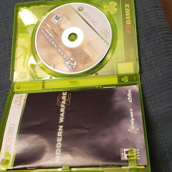 Xbox 360 call of duty MW2 - Picture 2 of 2